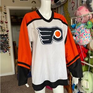 Philadelphia Flyers jersey size medium